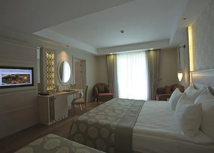 Gural Premier Resort 5*
