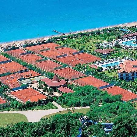 Gural Premier Semesteranläggning (resort)